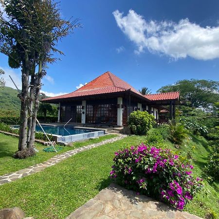 Tropical Balinese Villa Atenas Escobal Exterior foto